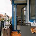 Huswell - Cozy Apartment On Walking Distance From The Beach