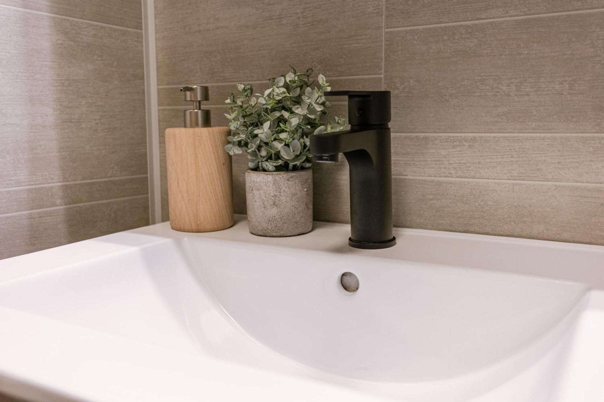 Huswell - Cozy On Walking Distance From The Beach *